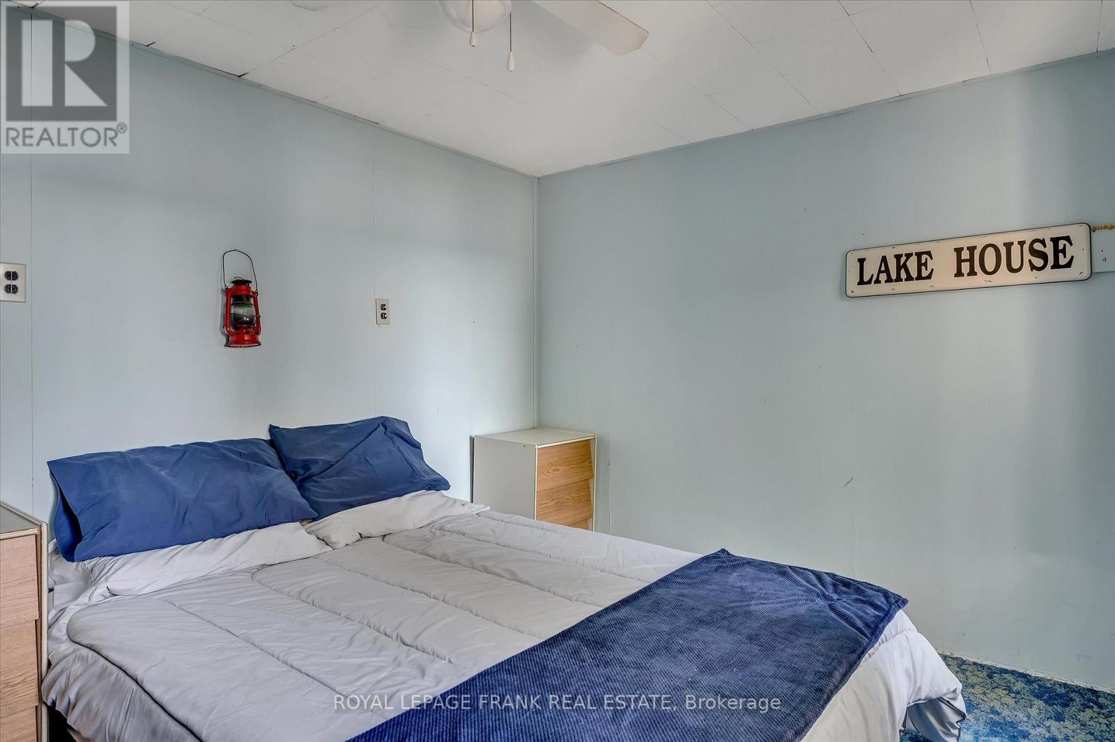 












8 FIRE ROUTE 246A

,
Trent Lakes,




Ontario
K0L1J0

