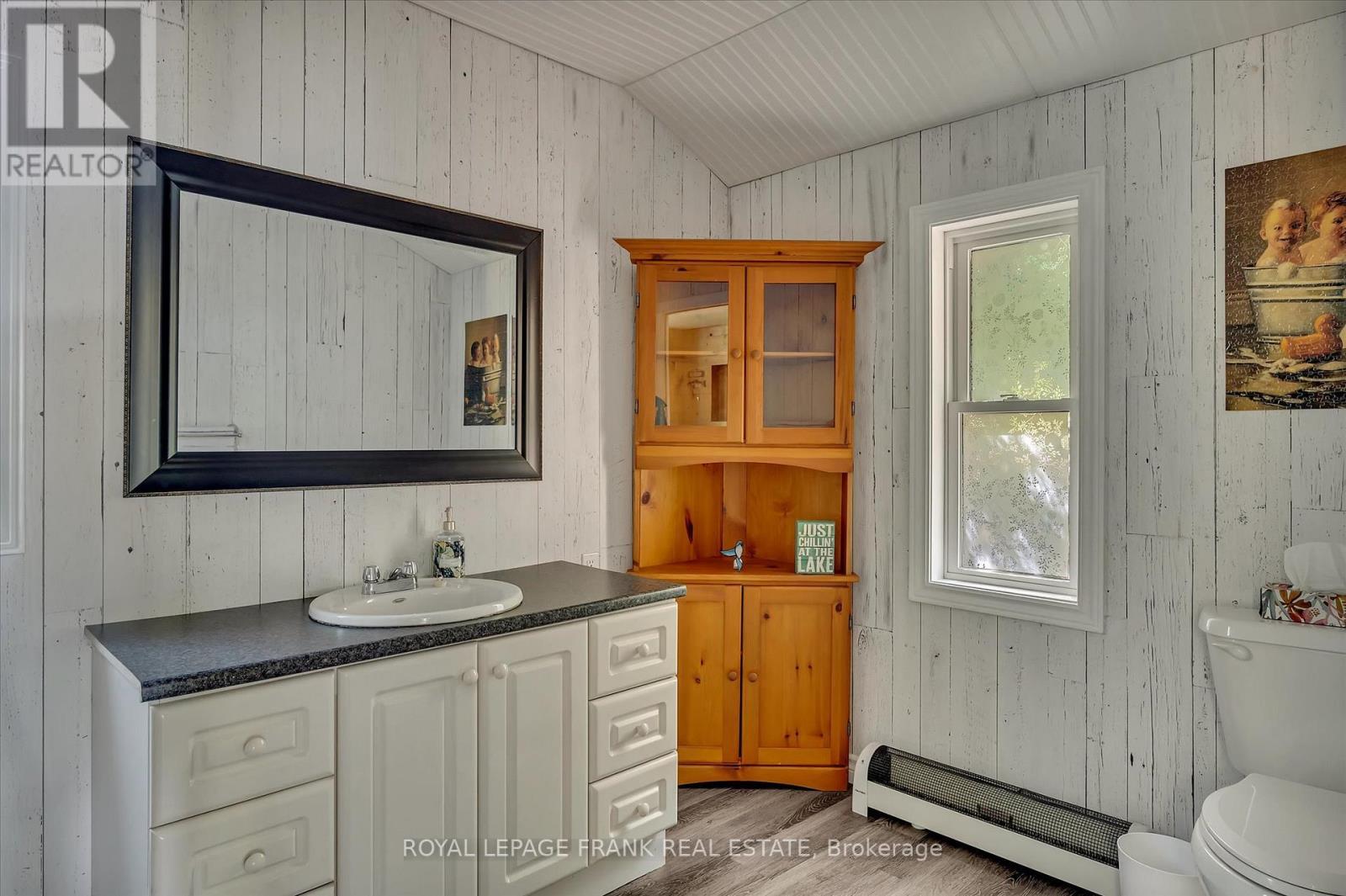 












8 FIRE ROUTE 246A

,
Trent Lakes,




Ontario
K0L1J0

