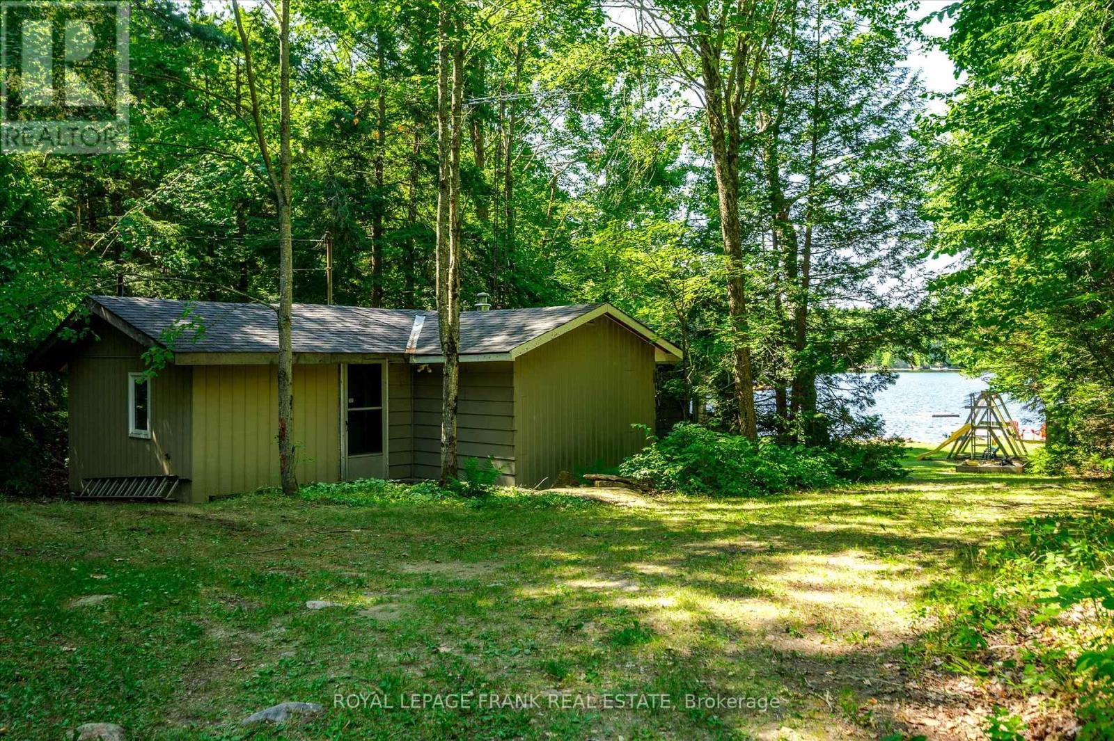 












8 FIRE ROUTE 246A

,
Trent Lakes,




Ontario
K0L1J0

