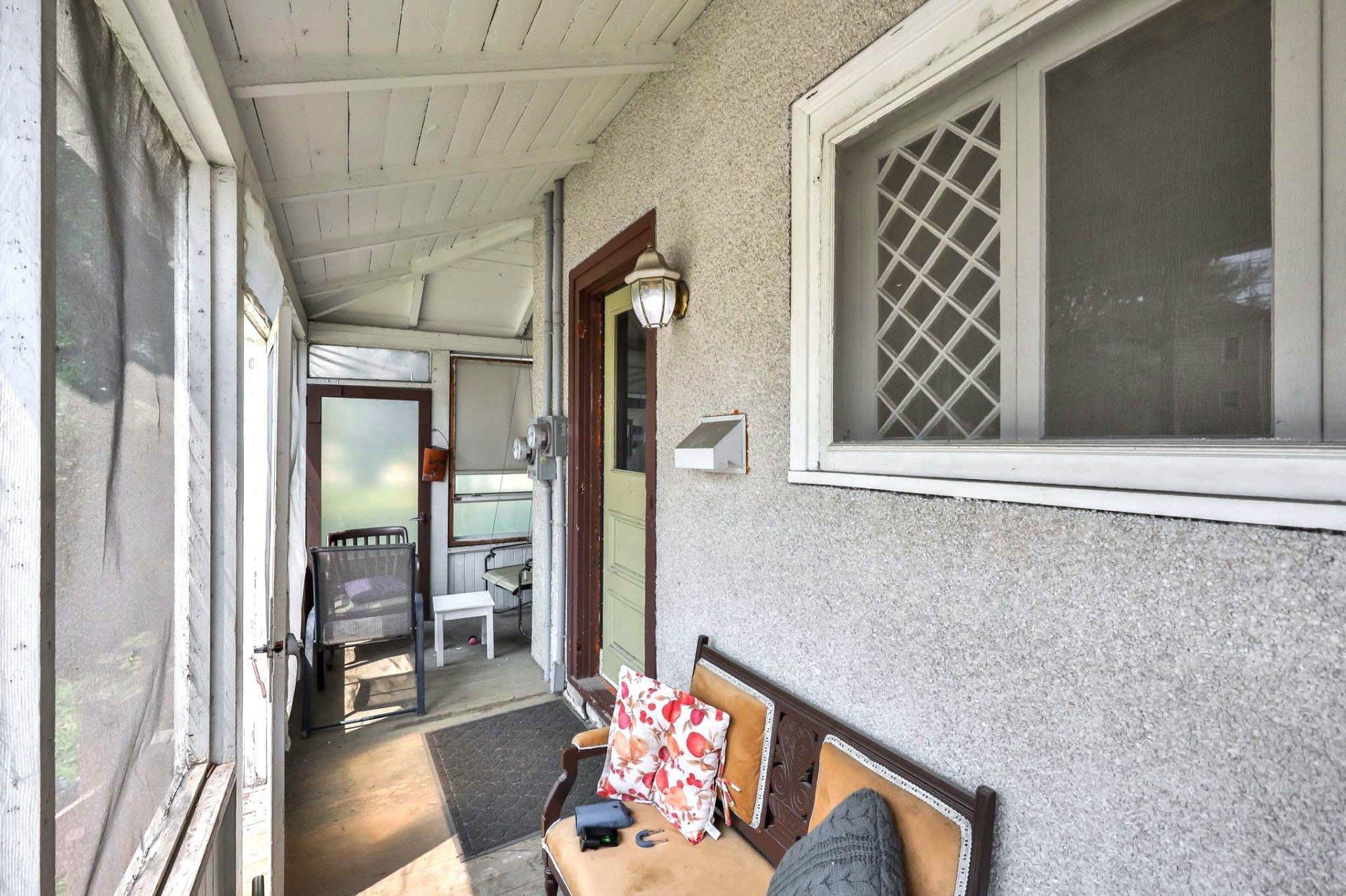 









187

 - 189


Rue Principale S.

,
Maniwaki,




QC
J9E2A1

