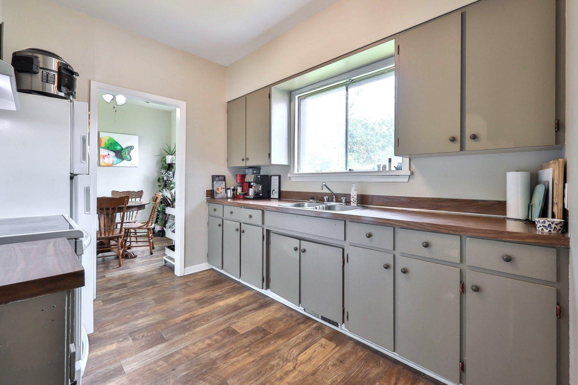 









187

 - 189


Rue Principale S.

,
Maniwaki,




QC
J9E2A1

