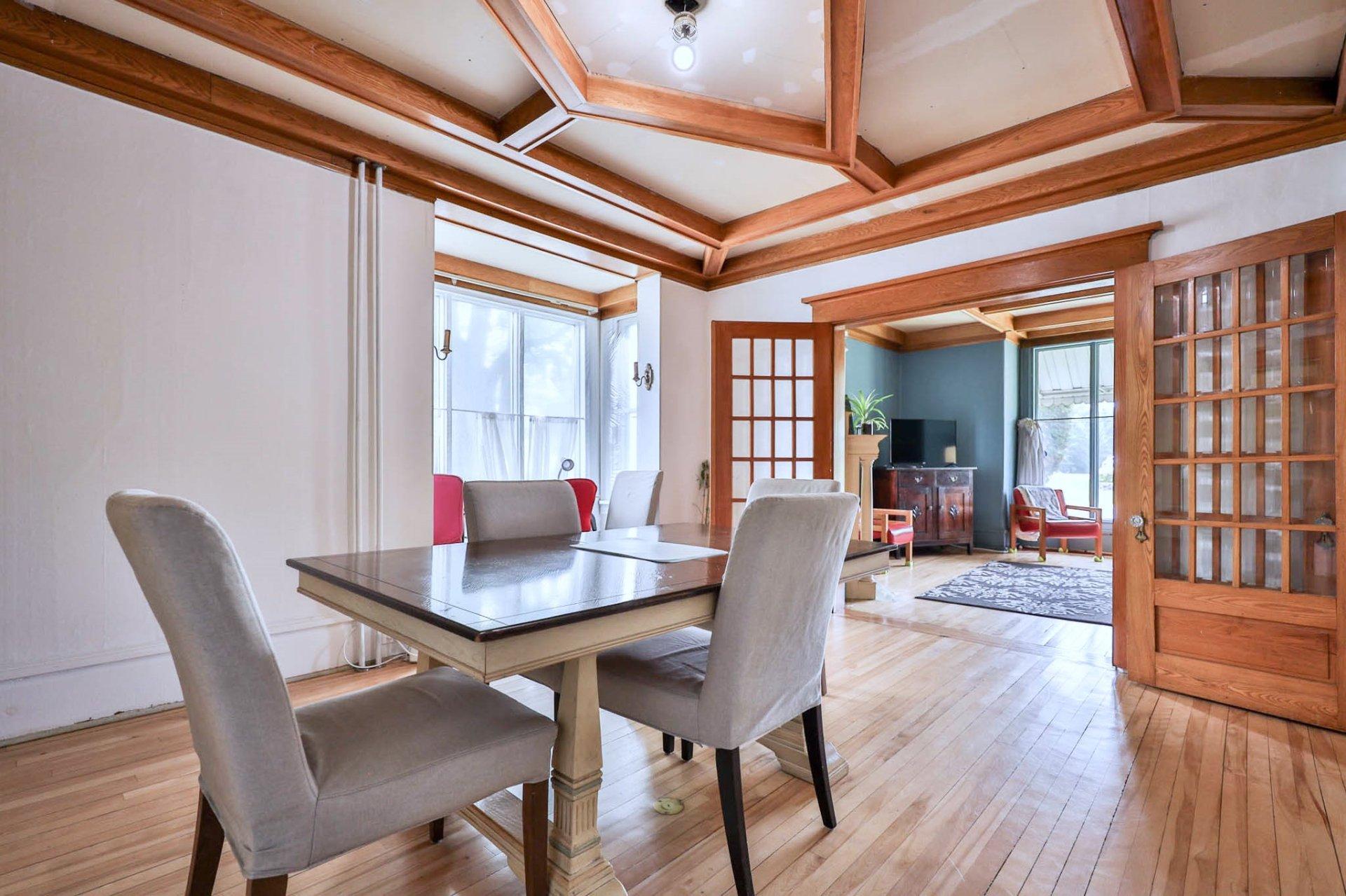 









187

 - 189


Rue Principale S.

,
Maniwaki,




QC
J9E2A1

