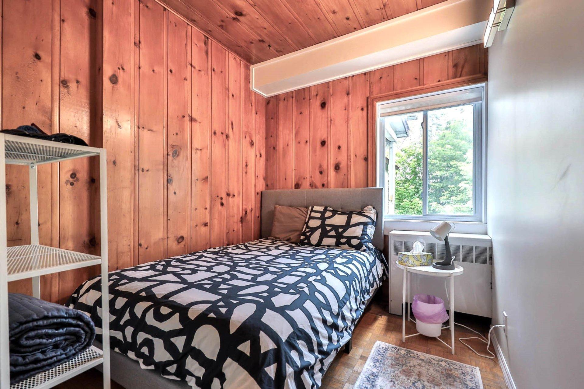 









187

 - 189


Rue Principale S.

,
Maniwaki,




QC
J9E2A1

