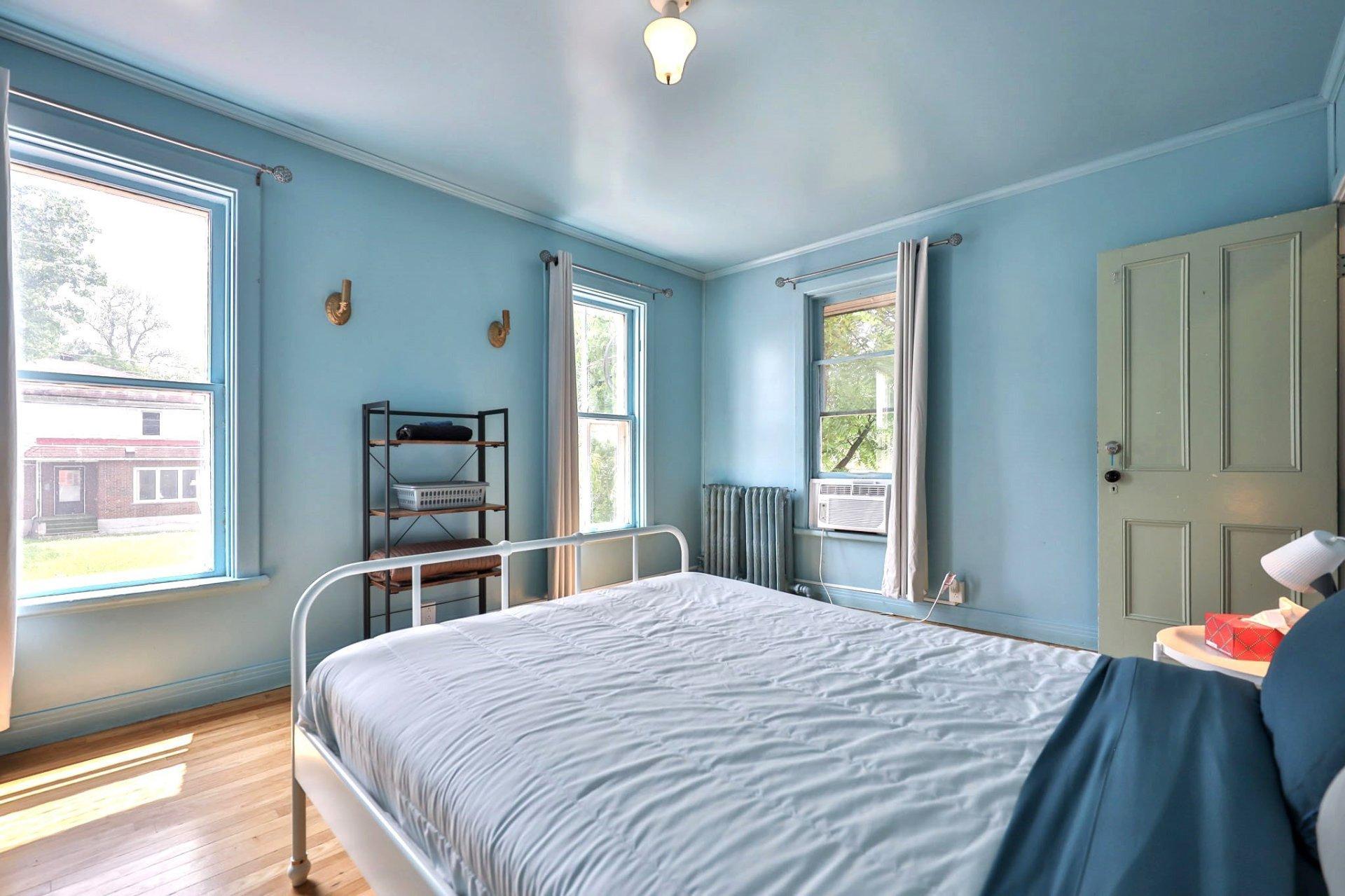 









187

 - 189


Rue Principale S.

,
Maniwaki,




QC
J9E2A1

