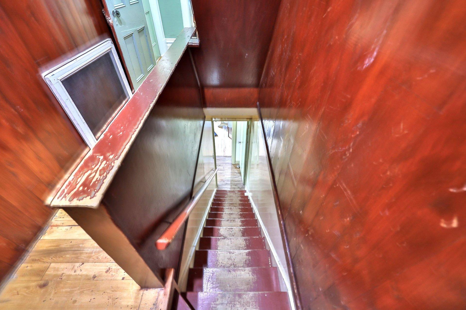 









187

 - 189


Rue Principale S.

,
Maniwaki,




QC
J9E2A1

