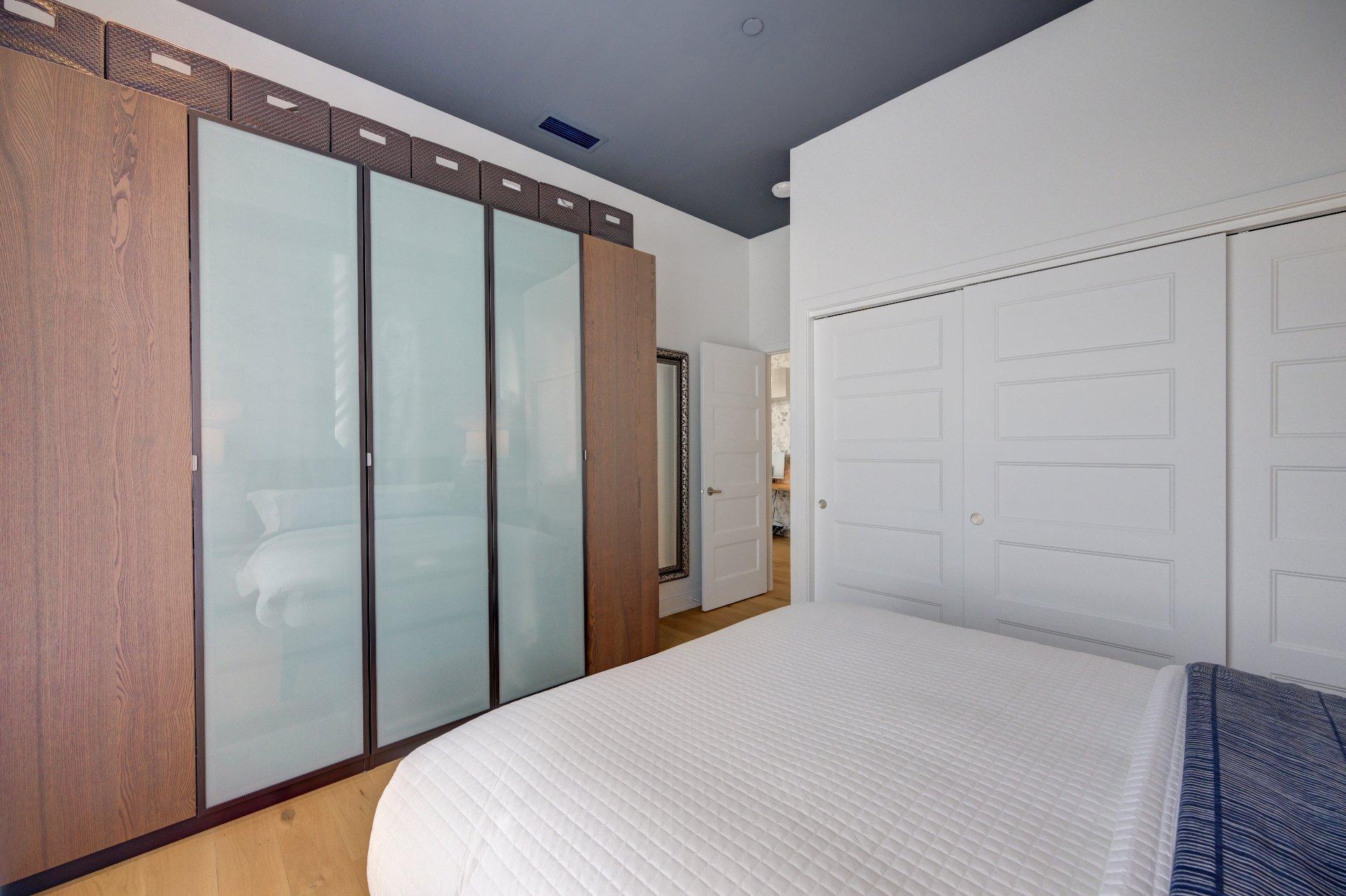 









1400


Rue Lucien-Paiement

, 1702,
Laval (Laval-des-Rapides),




QC
H7N0E3

