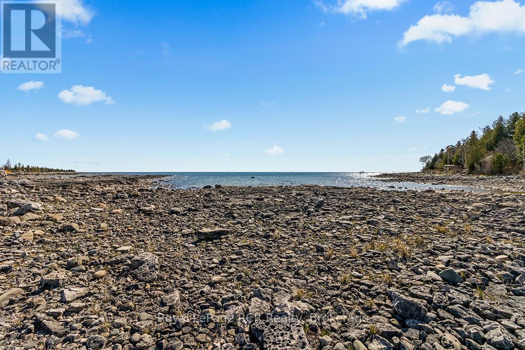 












67 PEDWELL DRIVE

,
Northern Bruce Peninsula,




Ontario
N0H2R0

