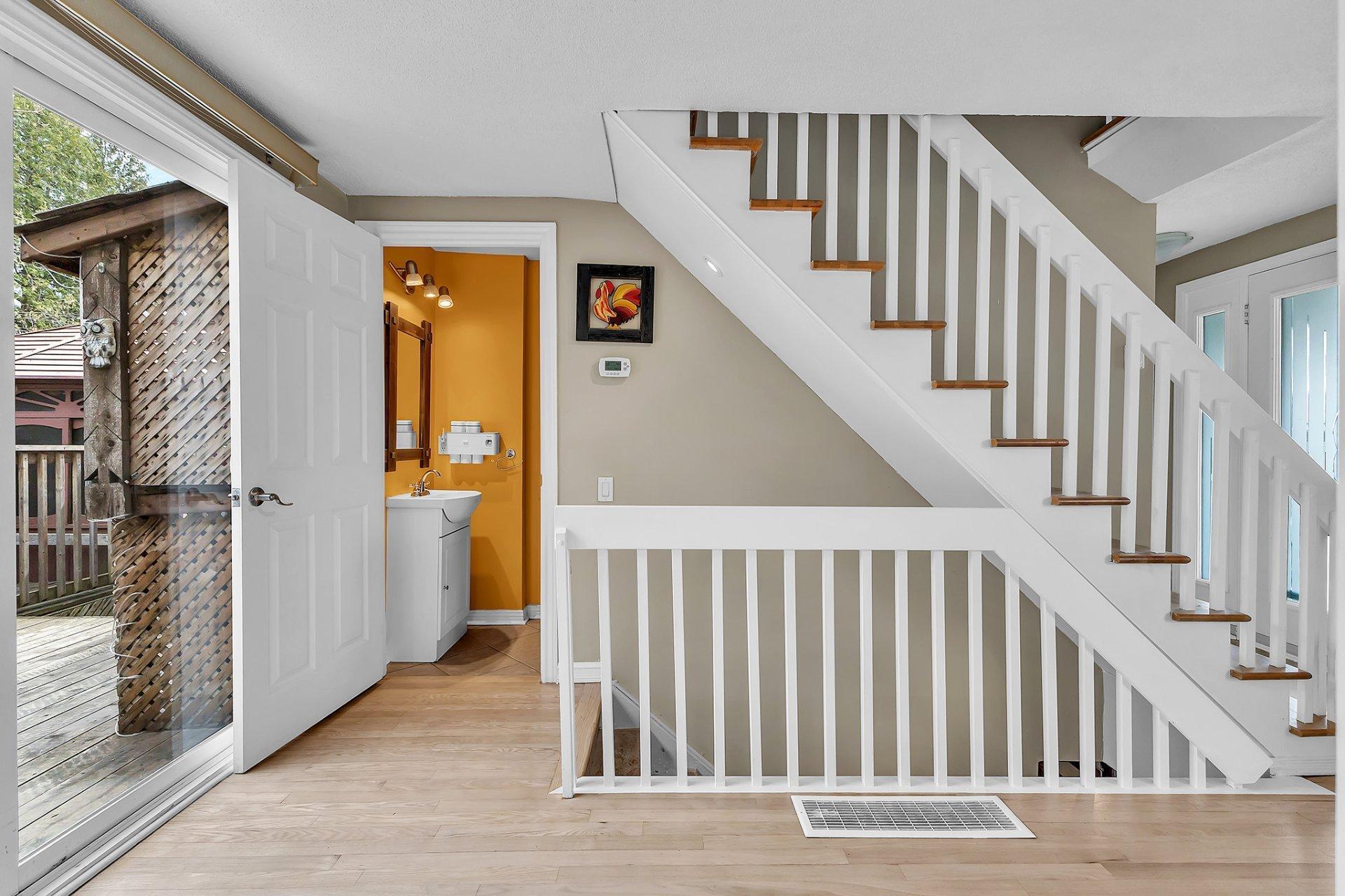 









17


Rue St-Pierre

,
Gatineau (Masson-Angers),




QC
J8M1B9

