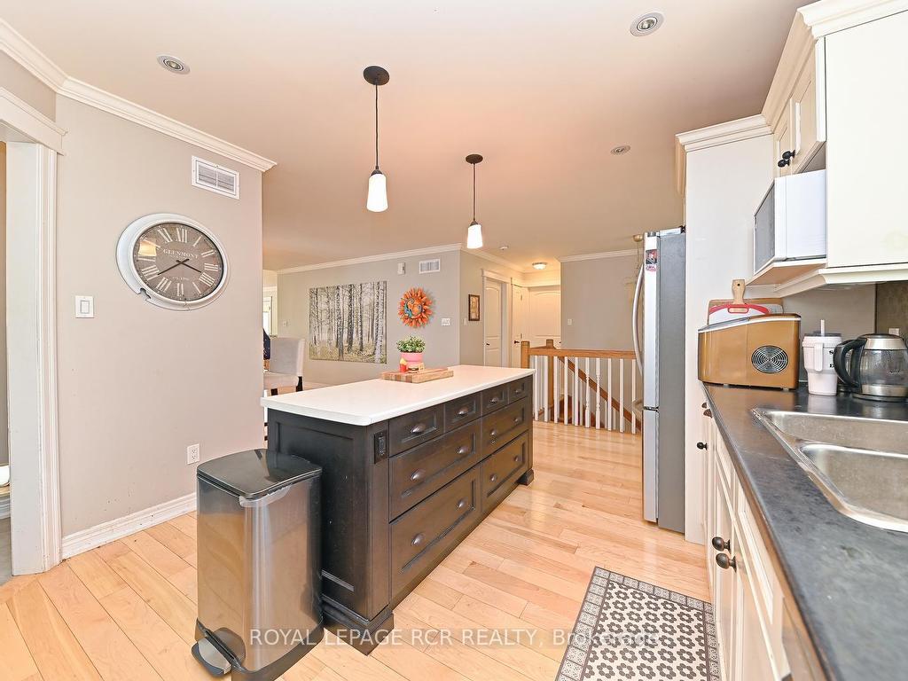 









24


Dean

Road,
Mulmur,




ON
L0N 1S8


