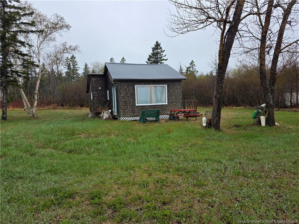 









523


Principale

,
Pointe-Verte,




NB
E8J 2R2

