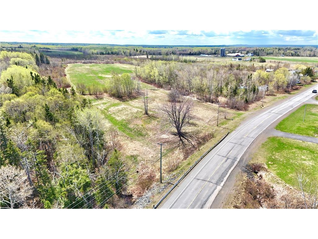 









Lot


Main

ST,
Belledune,







NB
E8G 2H3

