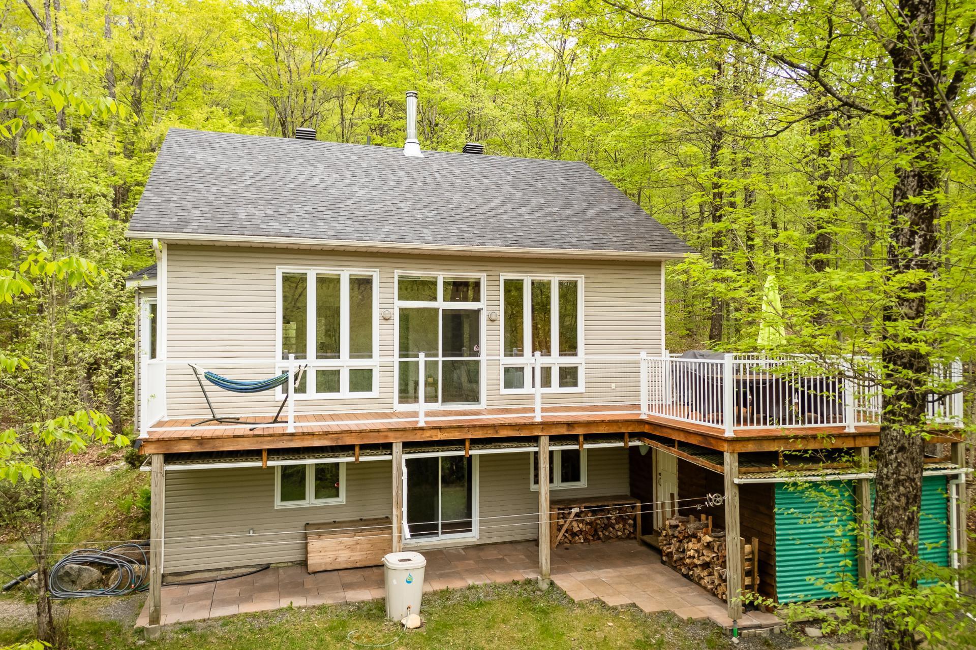 









8


Imp. Scott

,
Bolton-Est,




QC
J0E1G0

