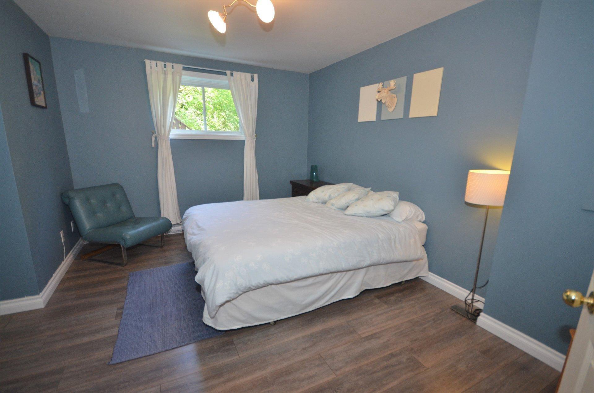 









142


Ch. de l'Orée-des-Lacs

,
Mont-Tremblant,




QC
J8E1L8

