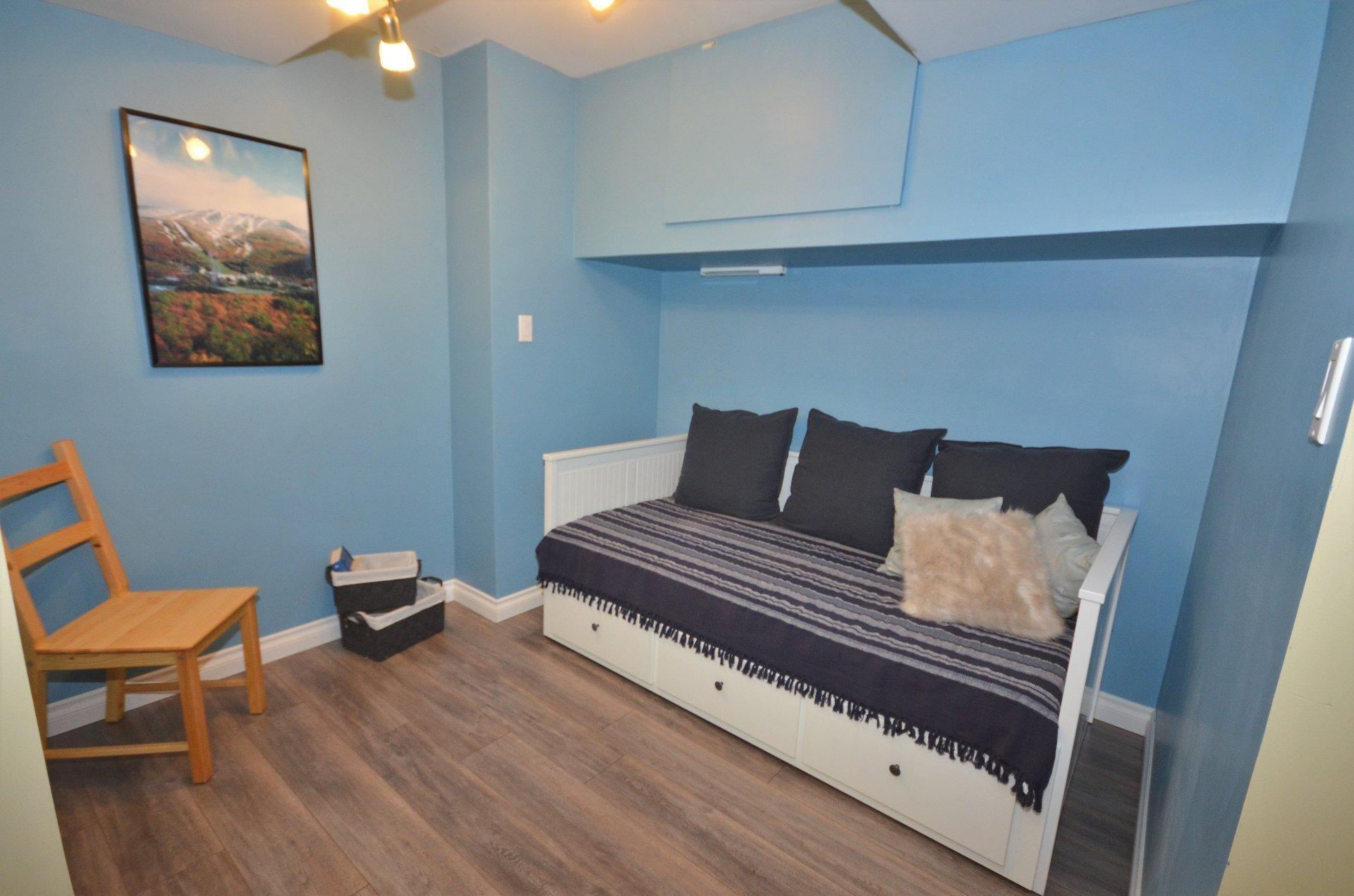 









142


Ch. de l'Orée-des-Lacs

,
Mont-Tremblant,




QC
J8E1L8

