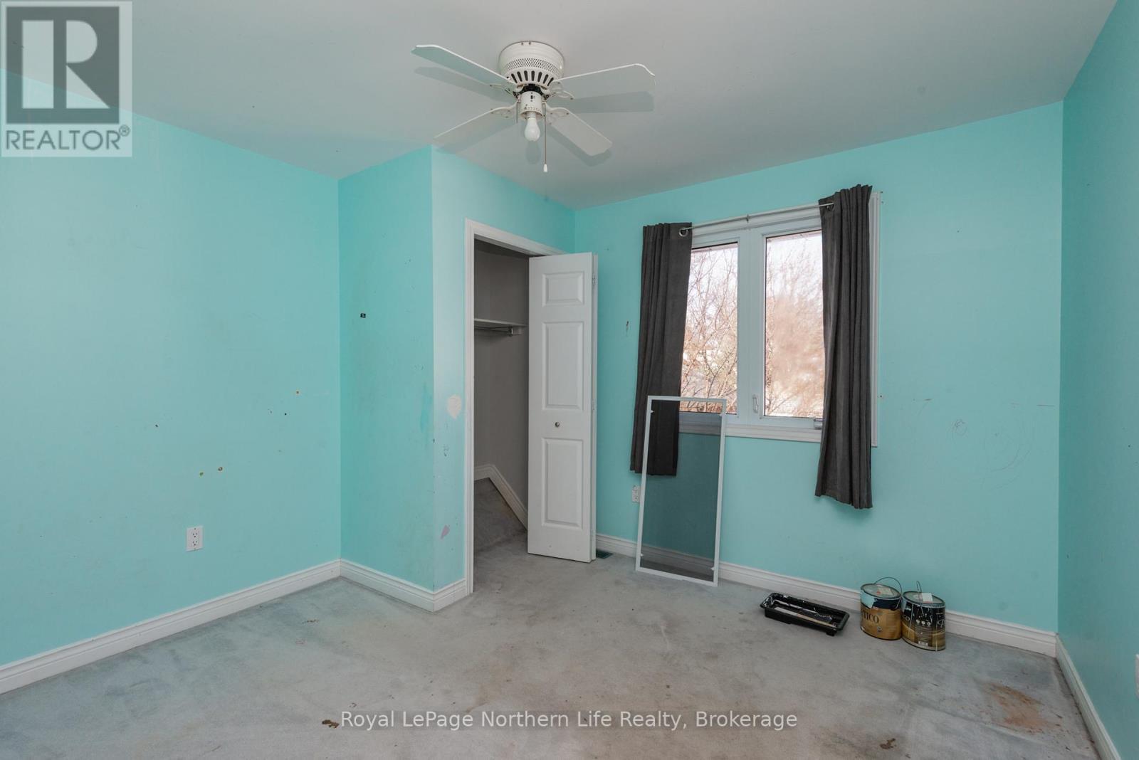 












920 LAWSON STREET

,
North Bay (West End),




Ontario
P1B3T5

