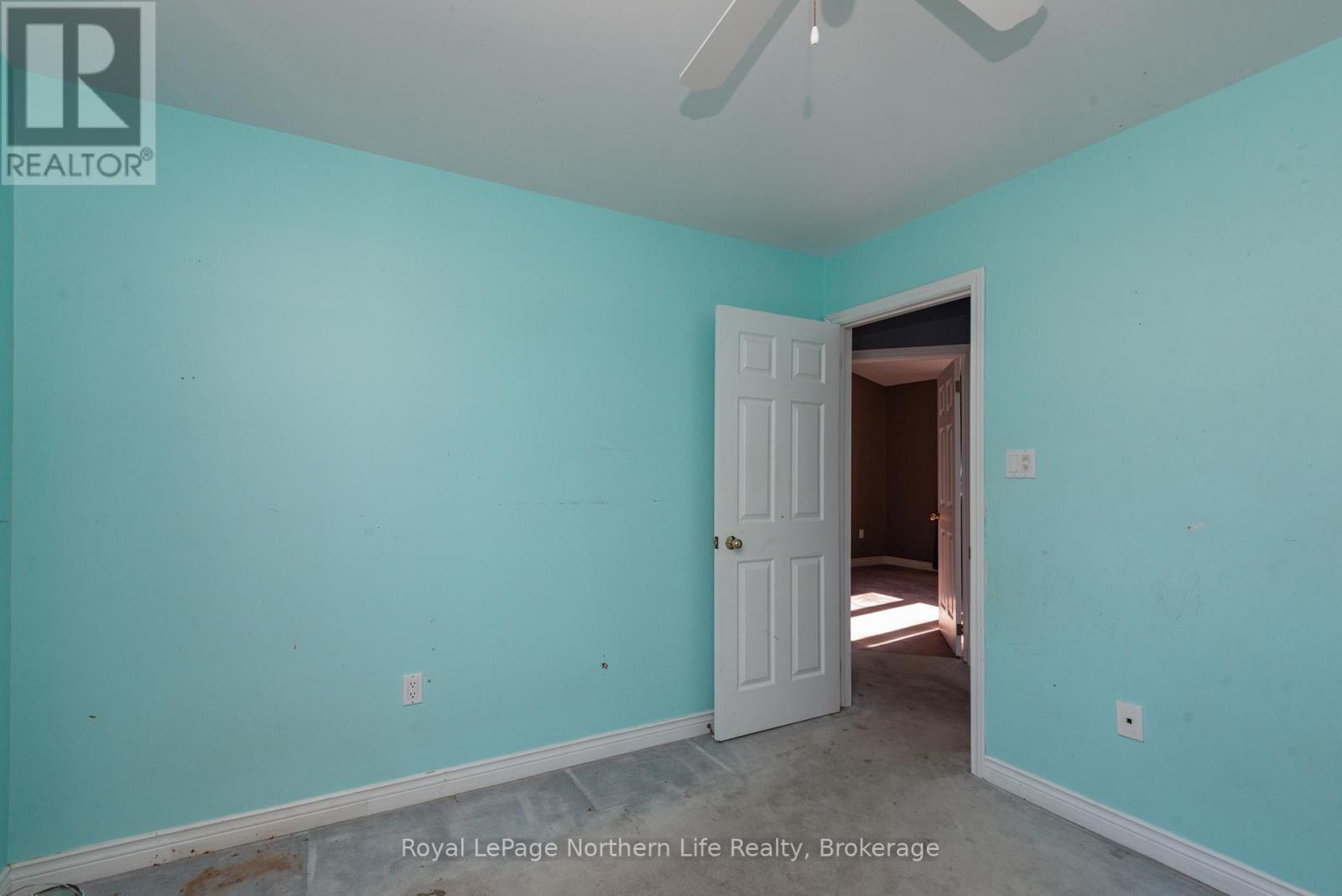 












920 LAWSON STREET

,
North Bay (West End),




Ontario
P1B3T5

