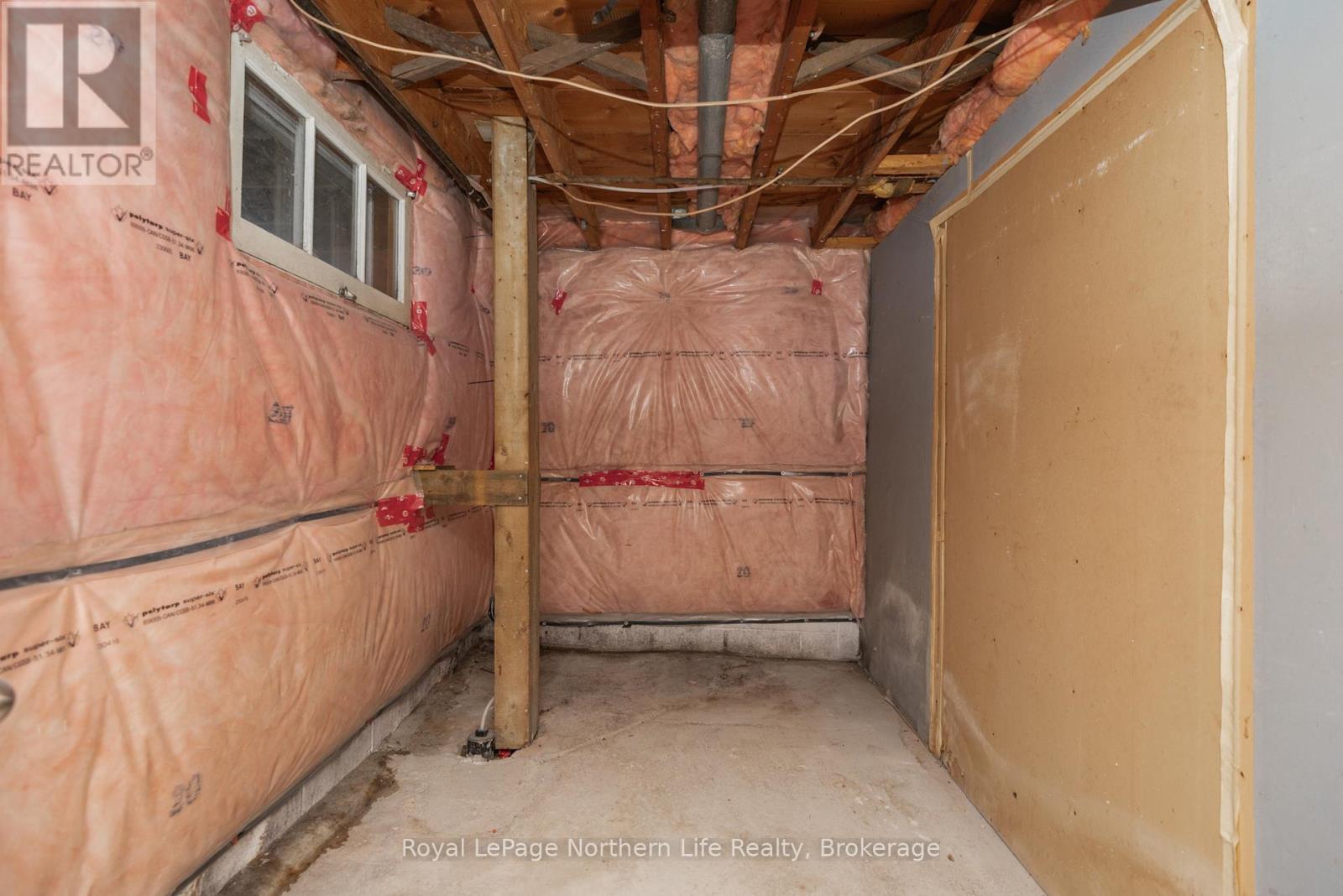 












920 LAWSON STREET

,
North Bay (West End),




Ontario
P1B3T5

