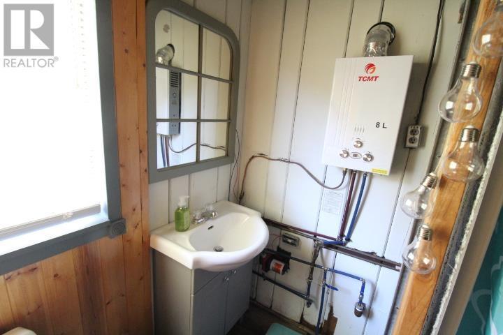 












T-6755 Lake Matinenda

,
Blind River,







Ontario
P0R1B0

