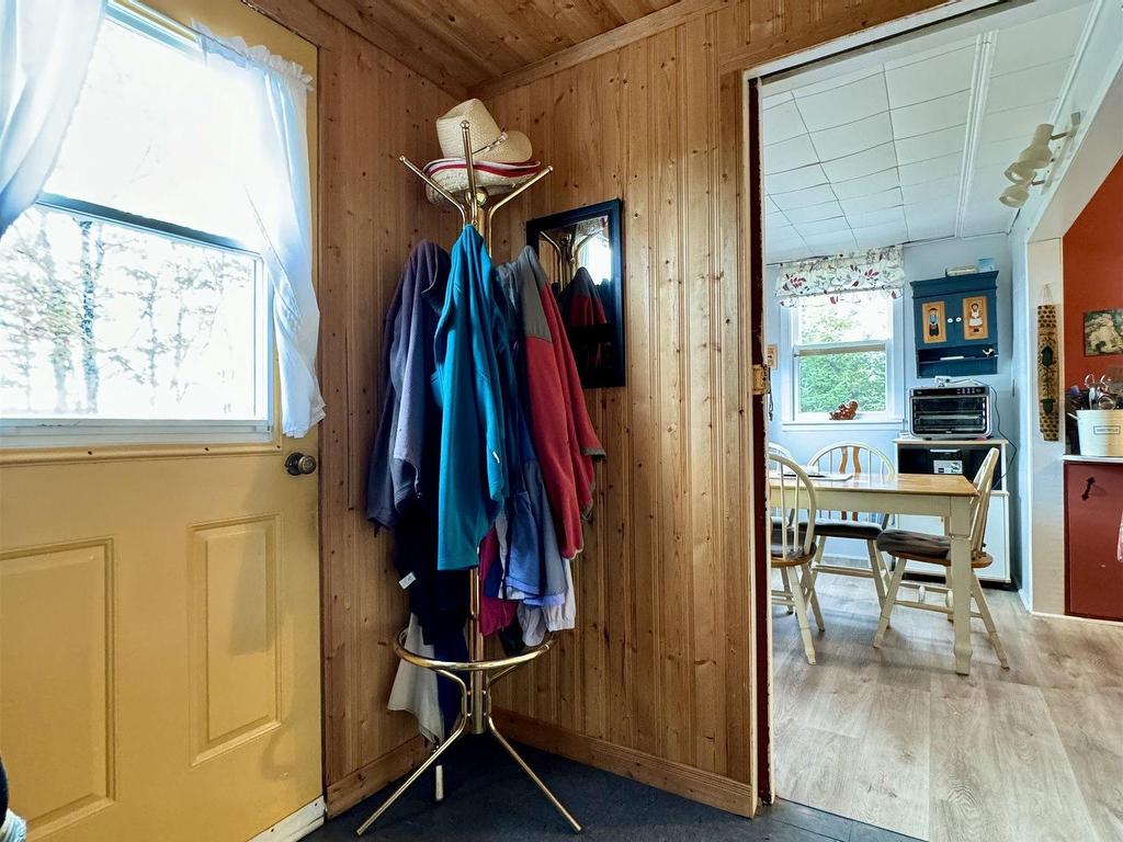 












1081 Mooseland Road

,
Tangier,







NS
B0J 3H0

