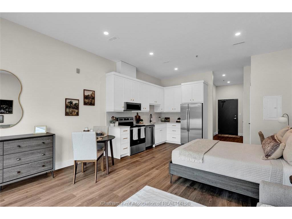 









12


Mill

Street West, 413,
Tilbury,




ON
N0P 2L0

