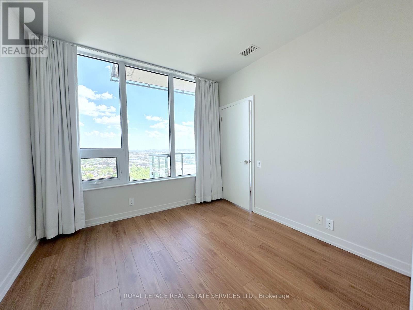 












2403 - 188 CLARK BOULEVARD

,
Brampton,




Ontario
L6T0J2

