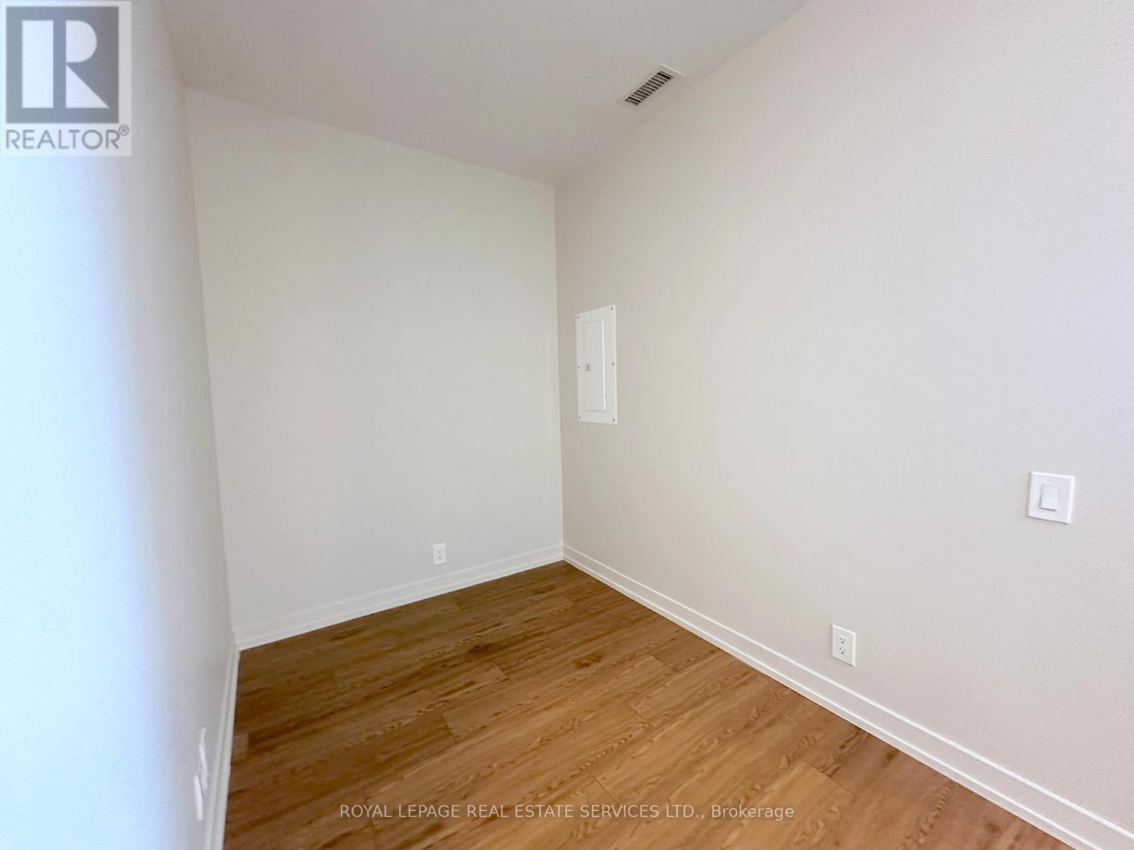












2403 - 188 CLARK BOULEVARD

,
Brampton,




Ontario
L6T0J2

