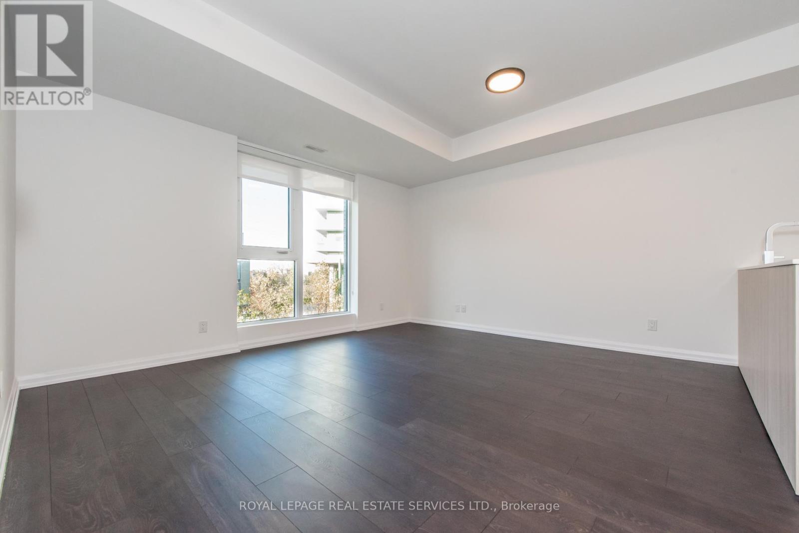 












19 - 15 BRIN DRIVE

,
Toronto,




Ontario
M8X0B4

