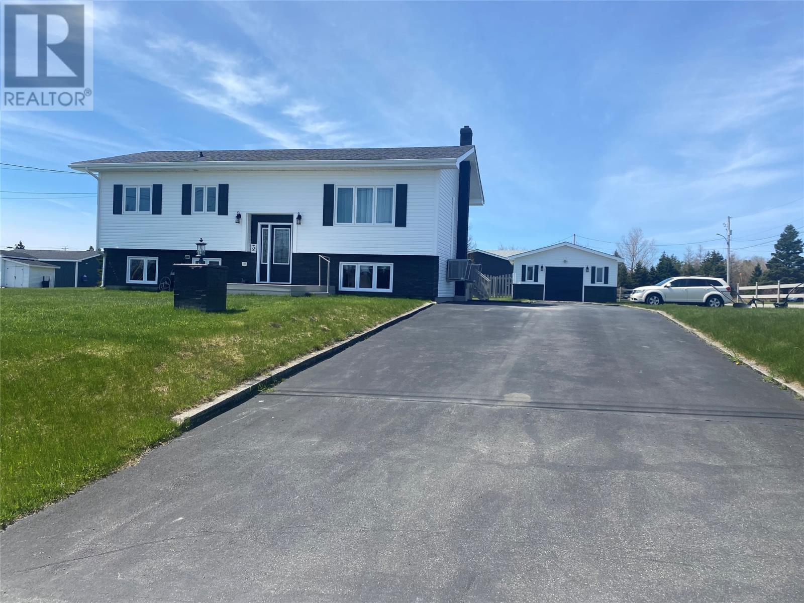 












3 Millbrook Lane

,
Kippens,




Newfoundland & Labrador
A2N3K8

