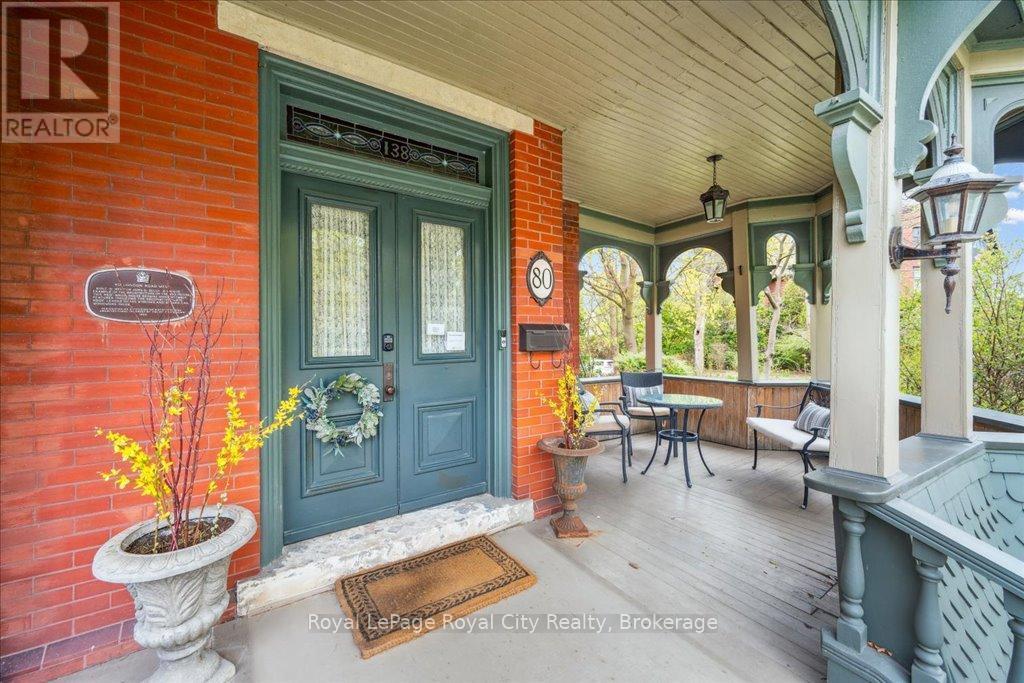 












80 LONDON ROAD W

,
Guelph (Exhibition Park),




Ontario
N1H2B7

