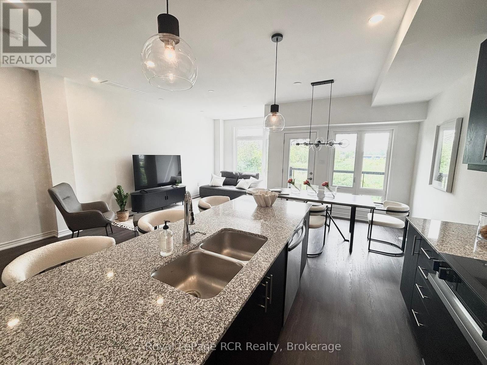 












150 ELGIN STREET

,
Orillia,




Ontario
L3V8P7

