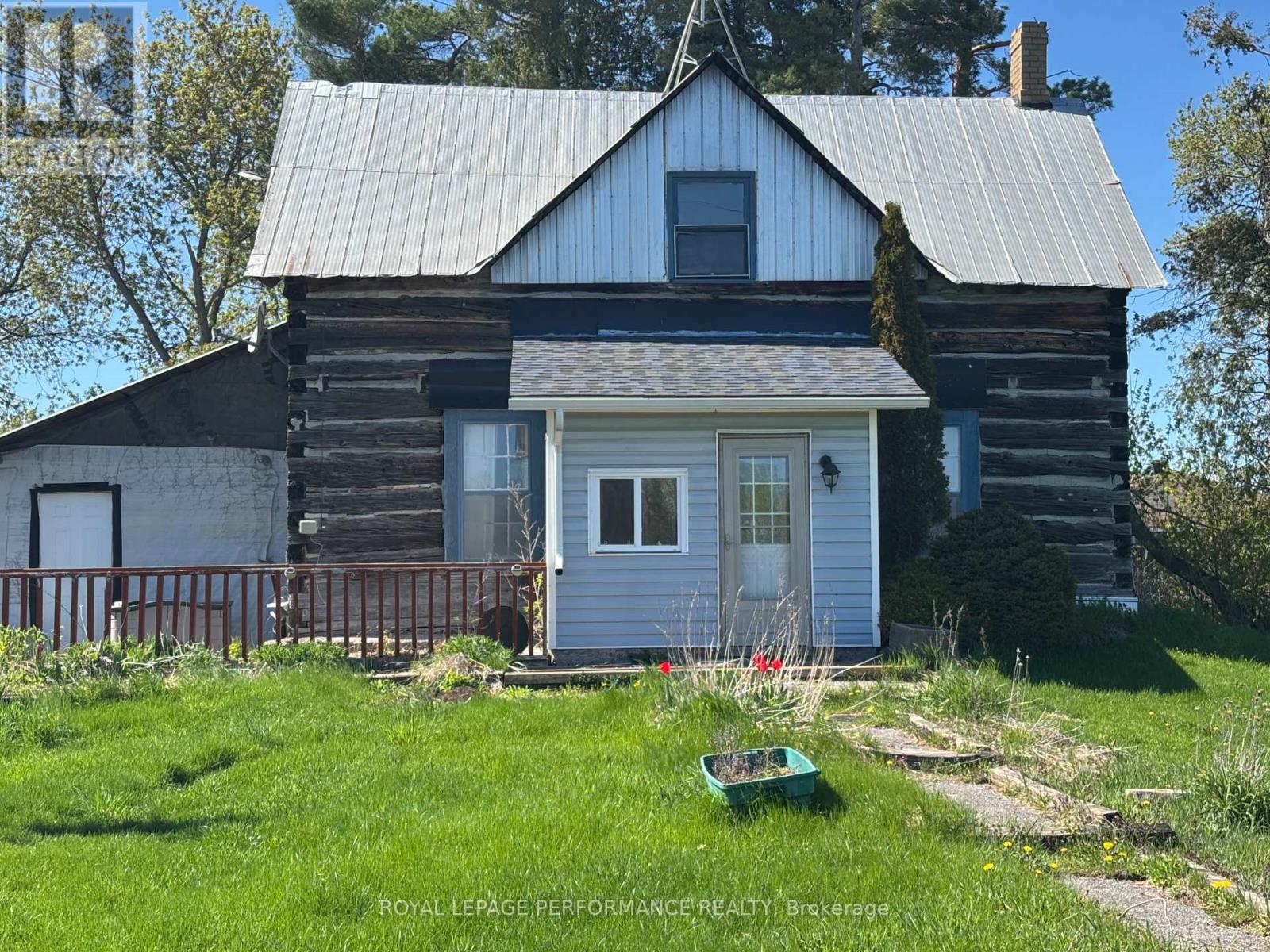 












1540 DWYER HILL ROAD

,
Ottawa,




Ontario
K0A1B0

