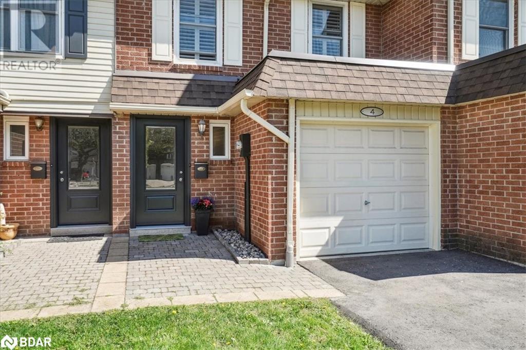 












30 HESLOP Road Unit# 4

,
Milton,




Ontario
L9T1B3

