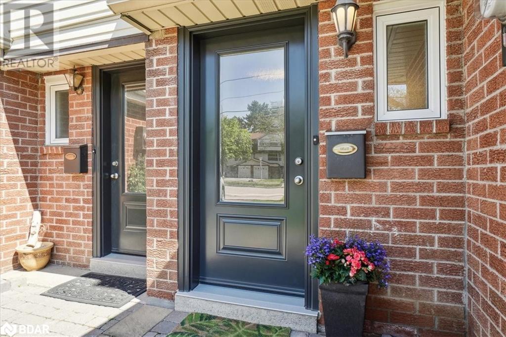 












30 HESLOP Road Unit# 4

,
Milton,




Ontario
L9T1B3

