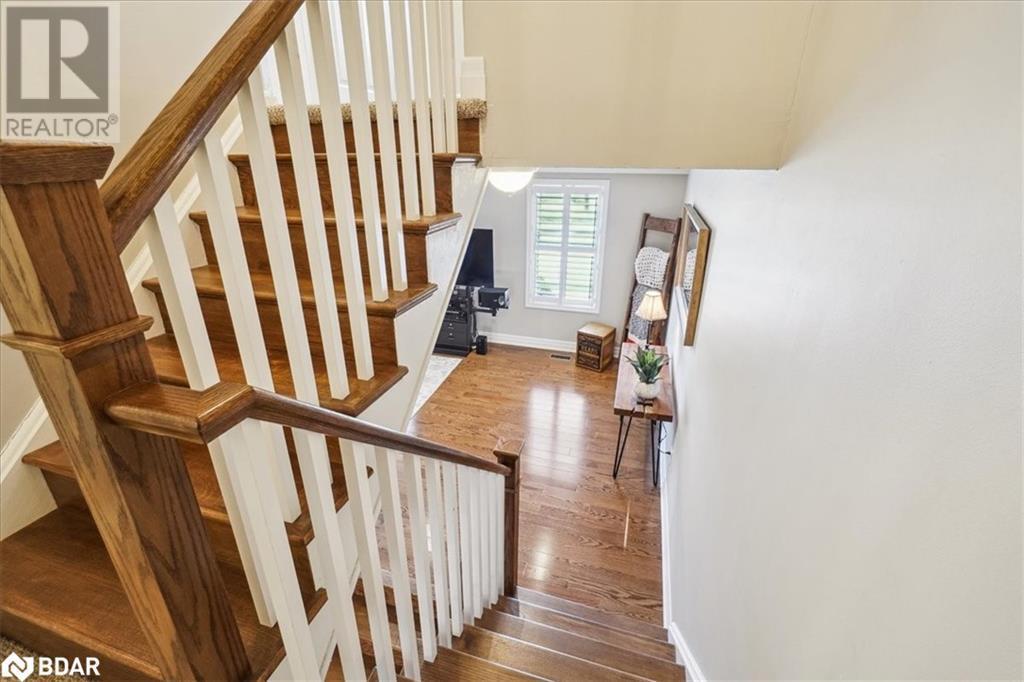 












30 HESLOP Road Unit# 4

,
Milton,




Ontario
L9T1B3

