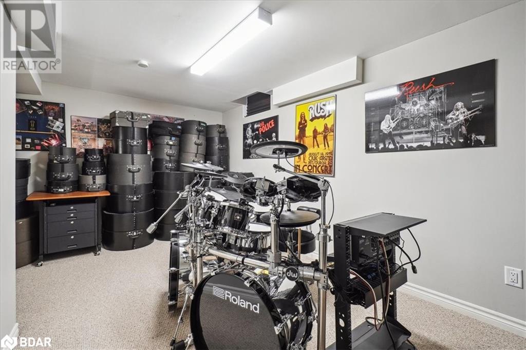 












30 HESLOP Road Unit# 4

,
Milton,




Ontario
L9T1B3

