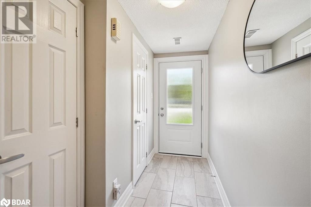 












30 HESLOP Road Unit# 4

,
Milton,




Ontario
L9T1B3

