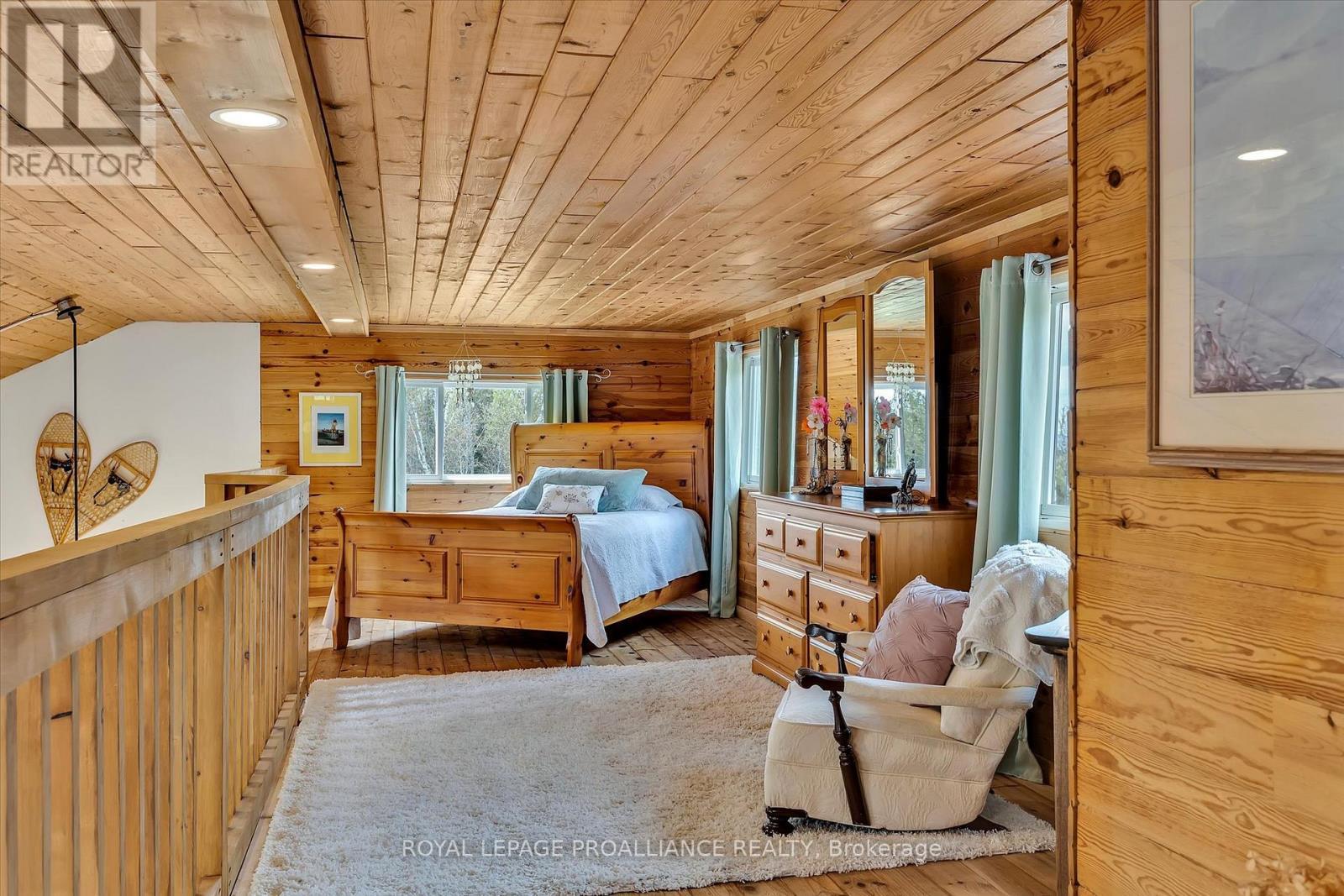 












36789 HIGHWAY 62

,
Hastings Highlands (Bangor Ward),




Ontario
K0J1L0


