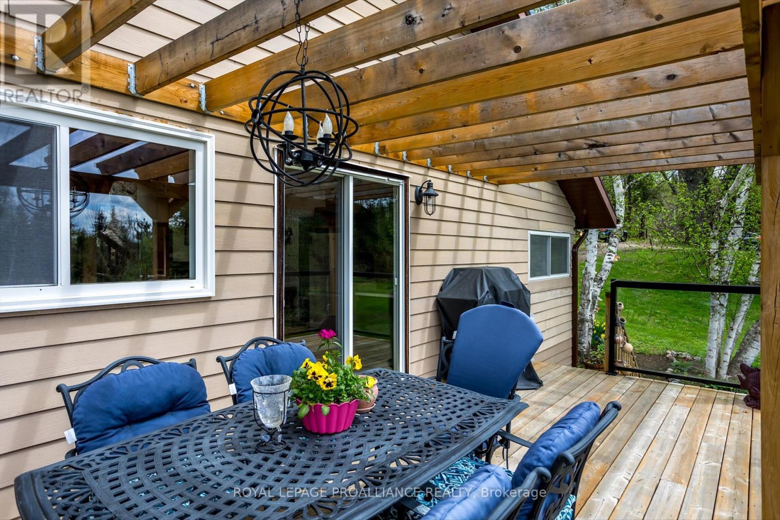 












36789 HIGHWAY 62

,
Hastings Highlands (Bangor Ward),




Ontario
K0J1L0

