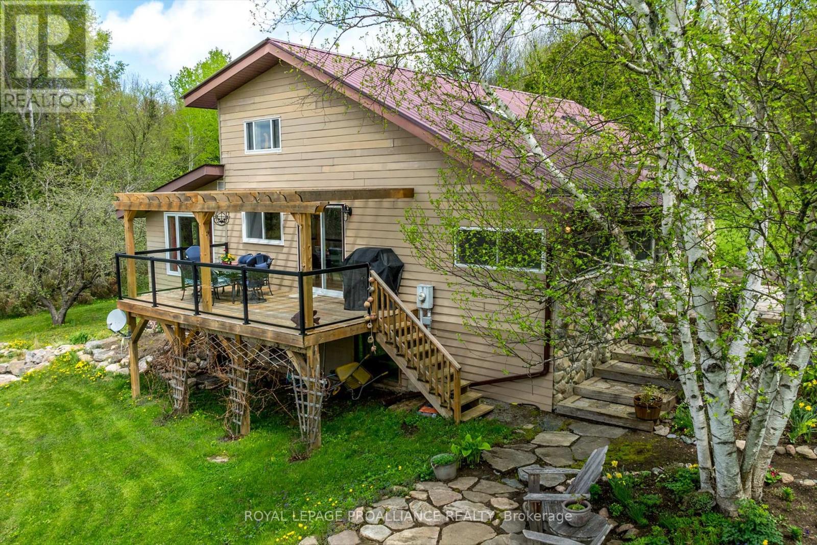 












36789 HIGHWAY 62

,
Hastings Highlands (Bangor Ward),




Ontario
K0J1L0

