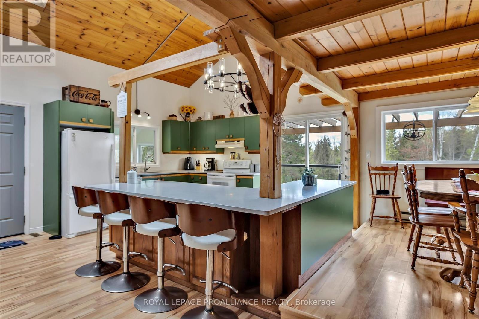 












36789 HIGHWAY 62

,
Hastings Highlands (Bangor Ward),




Ontario
K0J1L0

