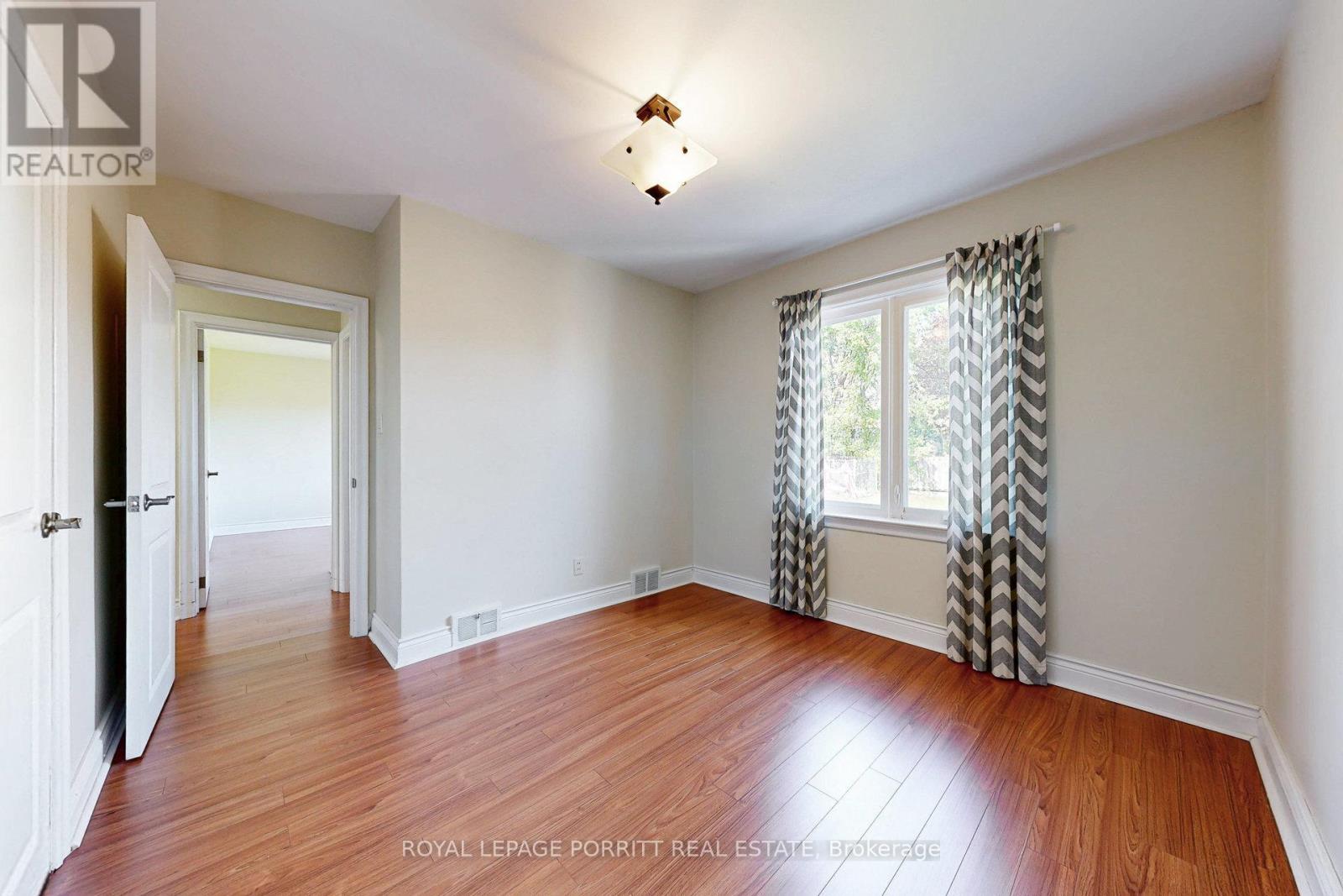 












3 ORIANNA DRIVE

,
Toronto,




Ontario
M8W4M8


