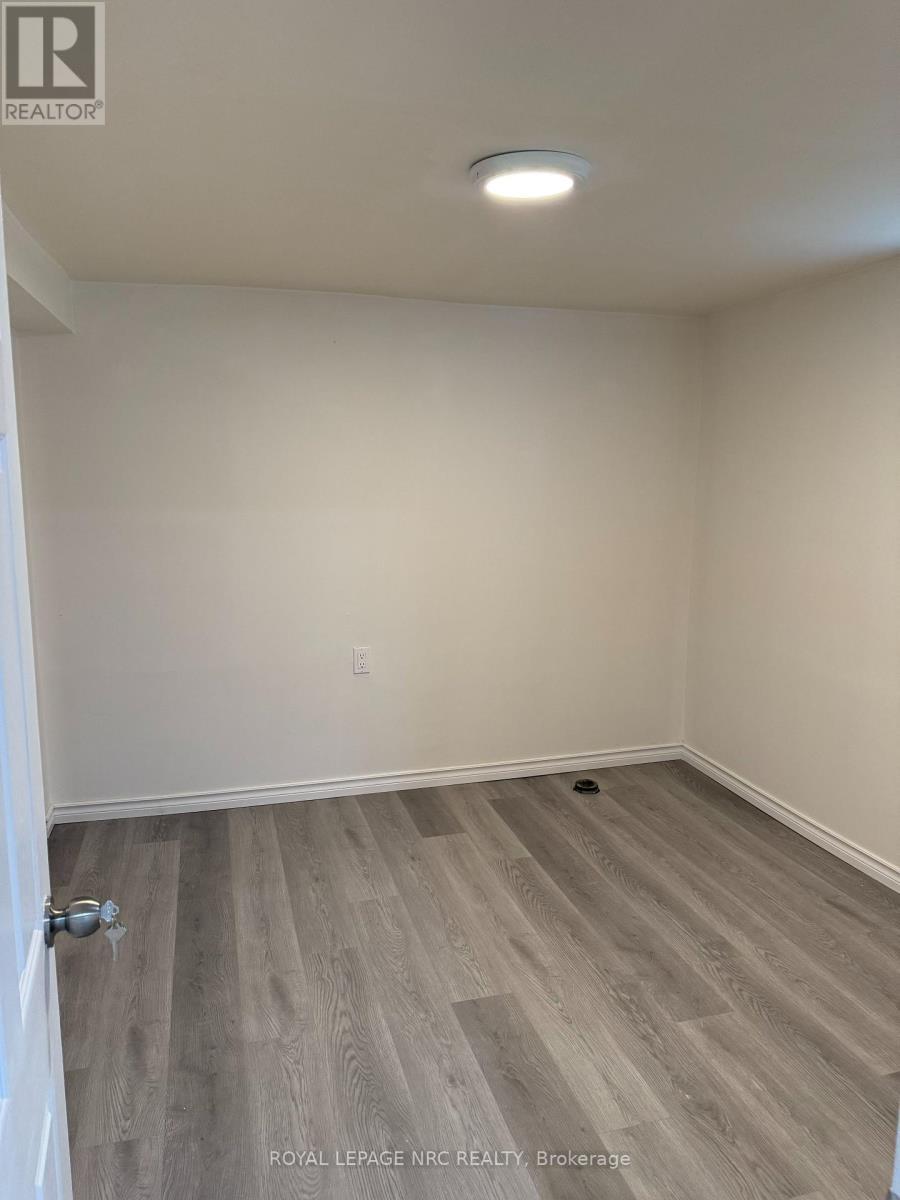 












6328 KER STREET

,
Niagara Falls (Dorchester),




Ontario
L2G1X8

