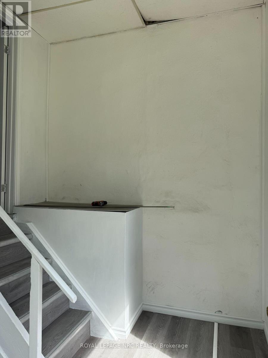 












6328 KER STREET

,
Niagara Falls (Dorchester),




Ontario
L2G1X8

