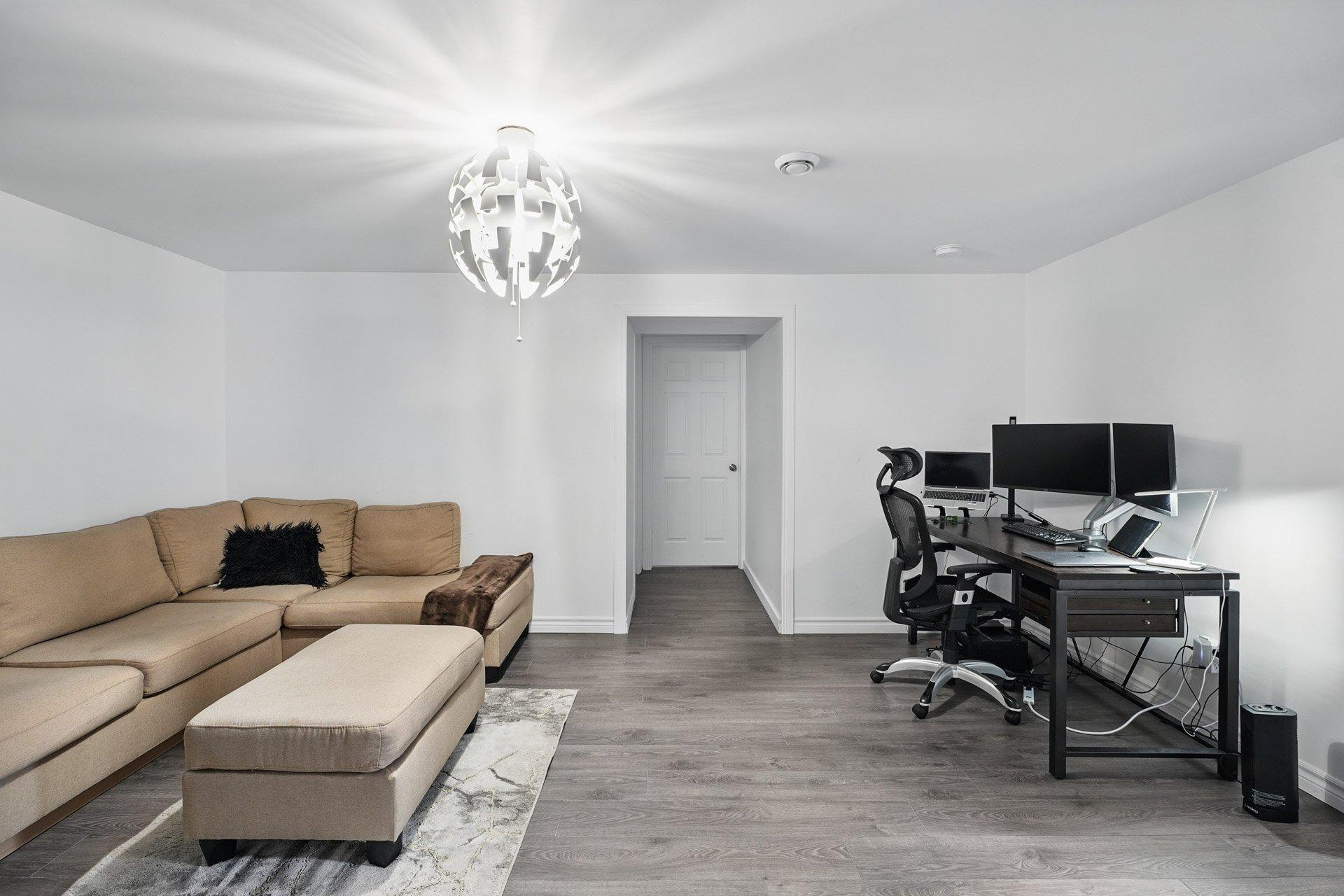 









126


Rue Marcelle-Ferron

,
Gatineau (Gatineau),




QC
J8P0H3


