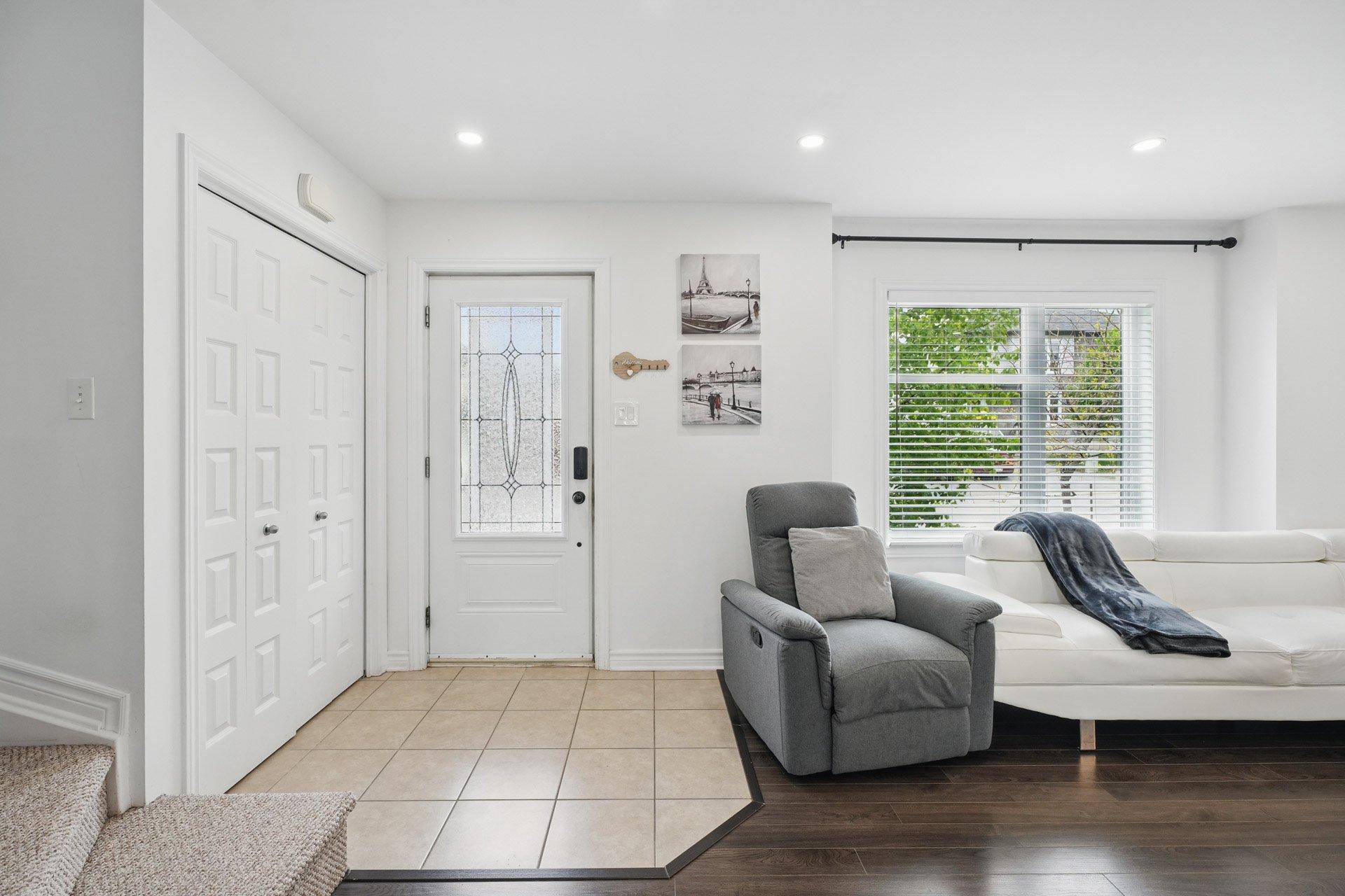 









126


Rue Marcelle-Ferron

,
Gatineau (Gatineau),




QC
J8P0H3

