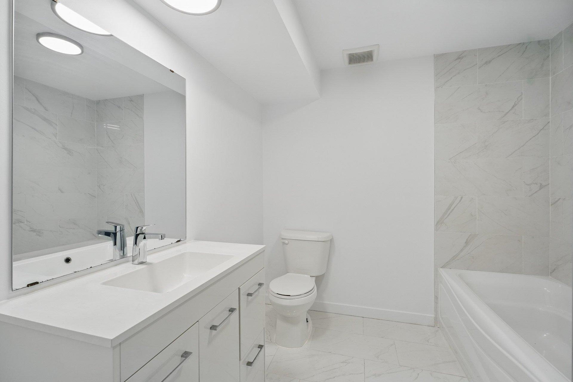 









126


Rue Marcelle-Ferron

,
Gatineau (Gatineau),




QC
J8P0H3

