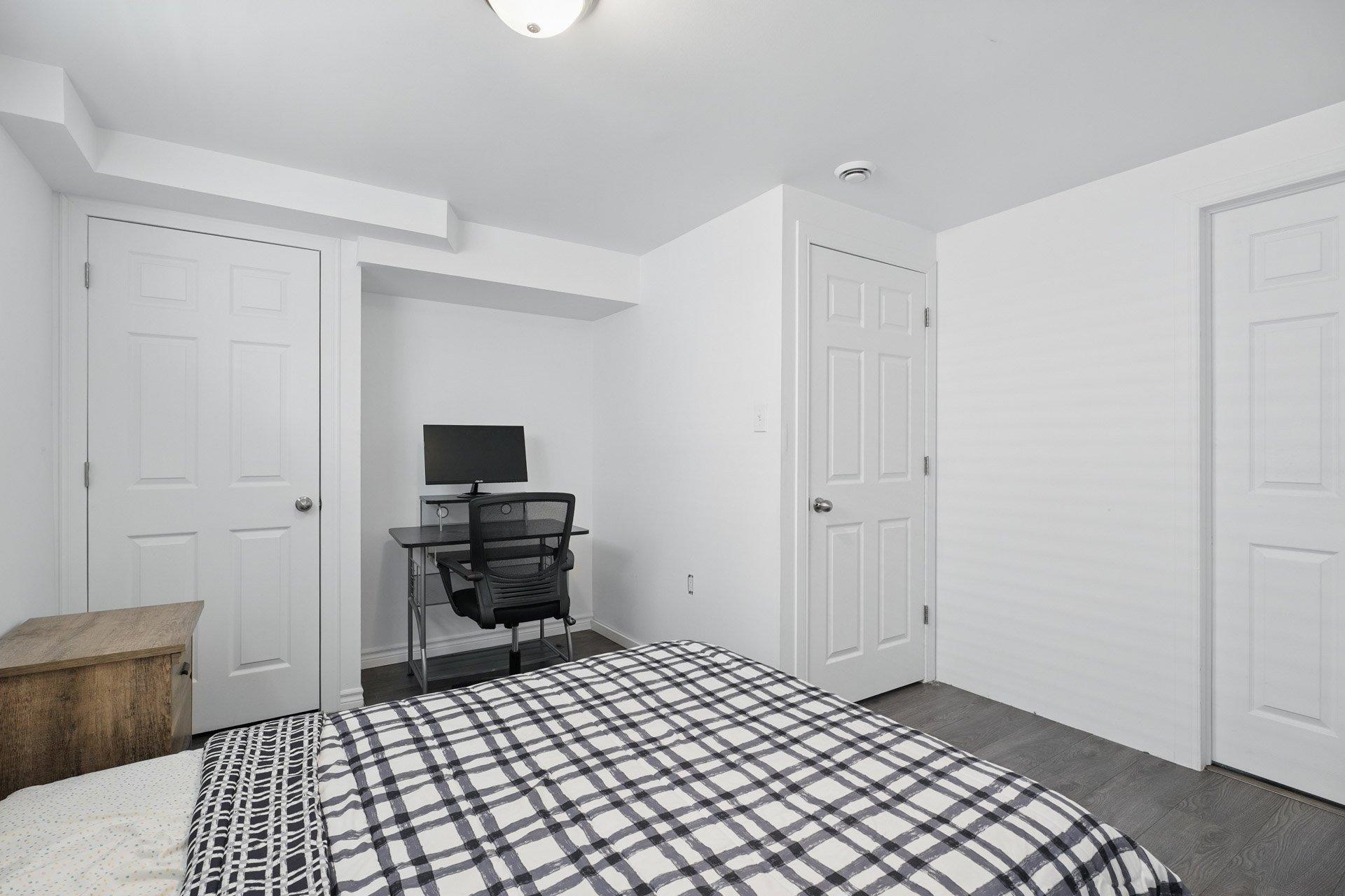









126


Rue Marcelle-Ferron

,
Gatineau (Gatineau),




QC
J8P0H3

