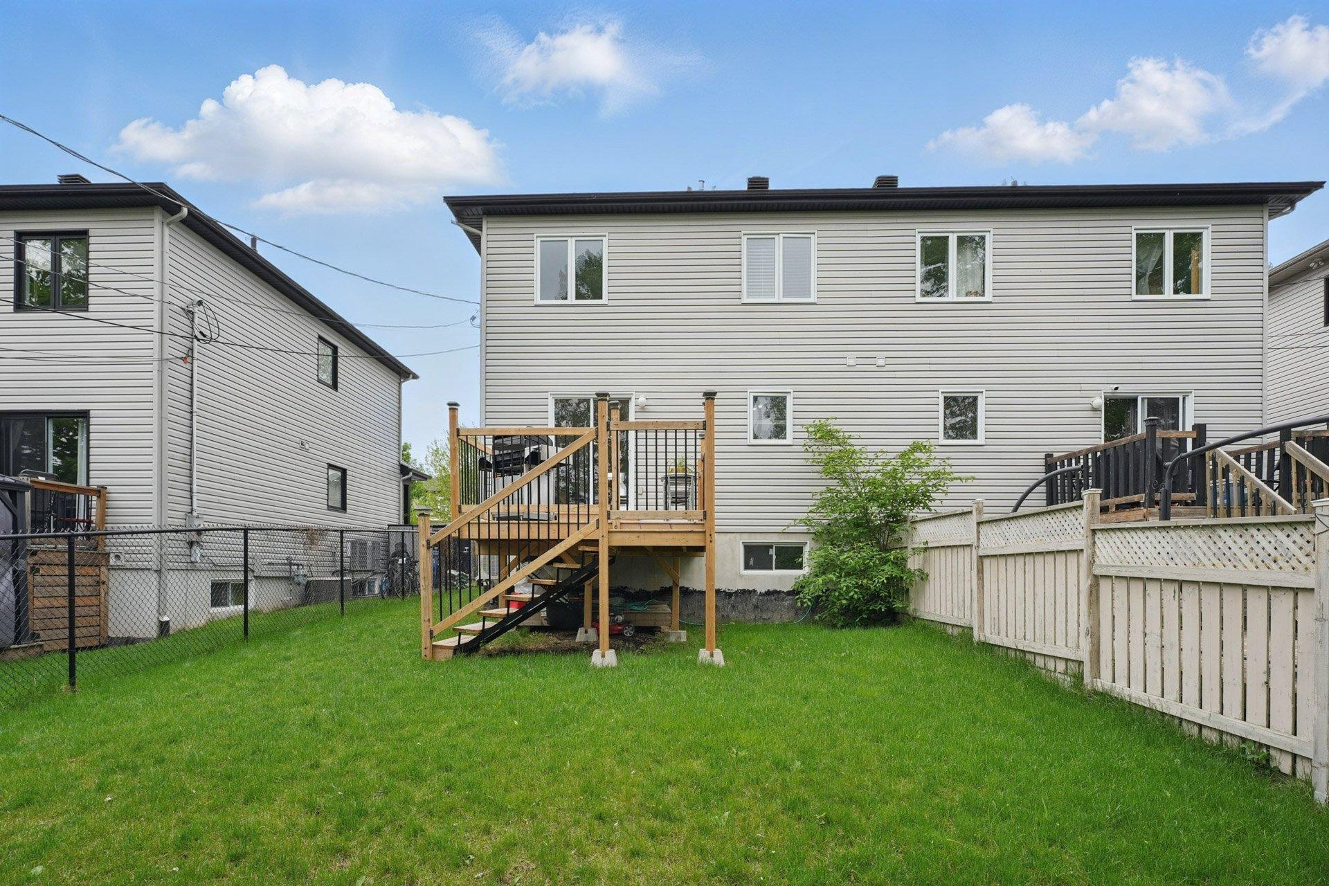 









126


Rue Marcelle-Ferron

,
Gatineau (Gatineau),




QC
J8P0H3

