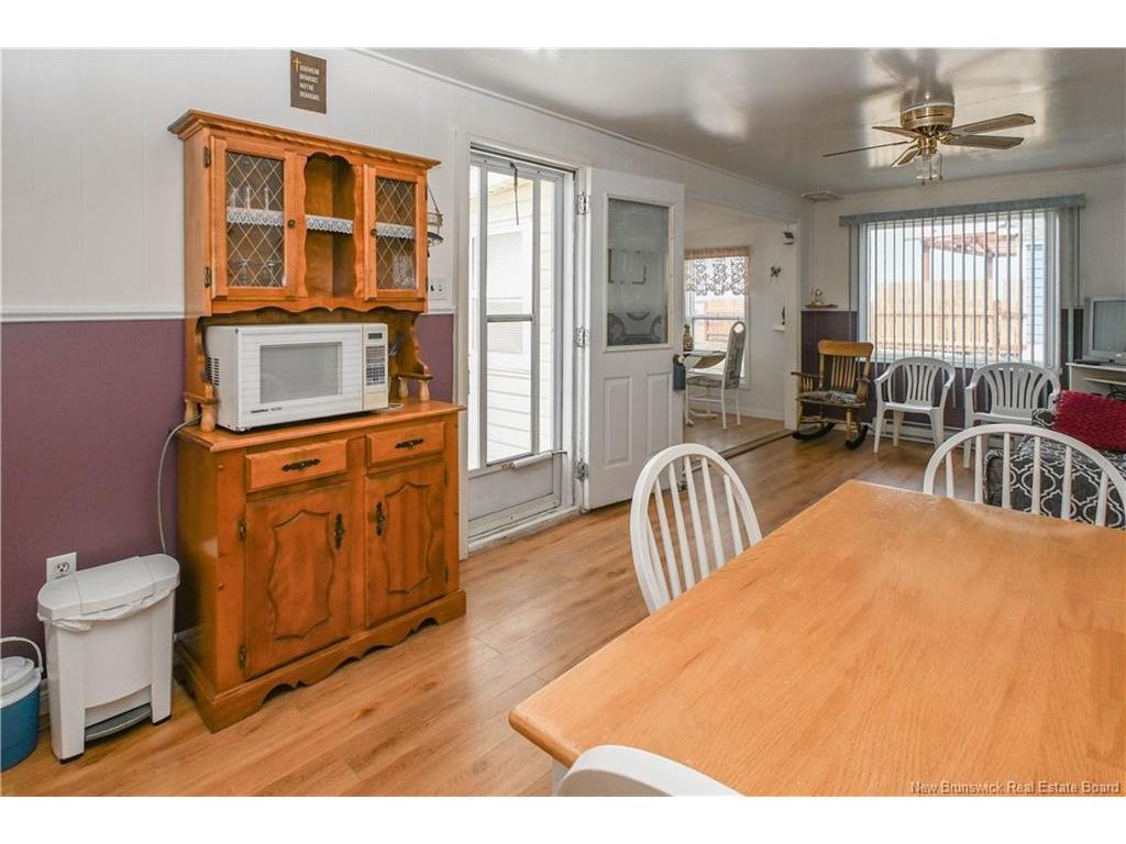 









38


Forbes

LANE,
Pointe-Alexandre,




NB
E8T 1H9

