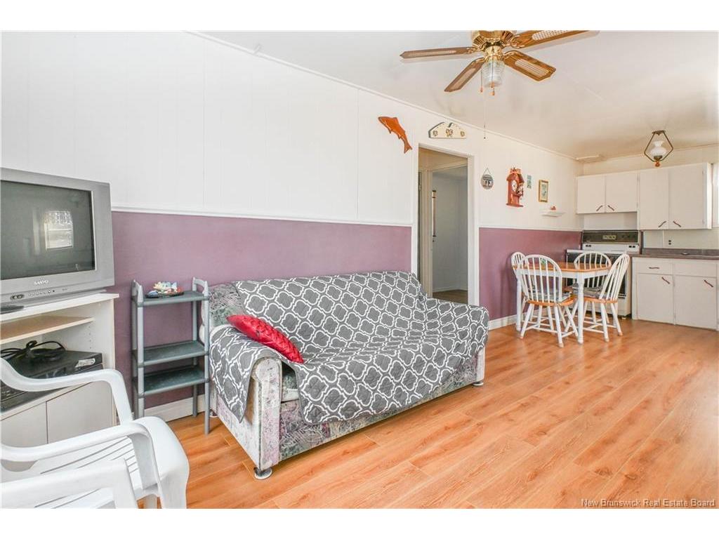 









38


Forbes

LANE,
Pointe-Alexandre,




NB
E8T 1H9

